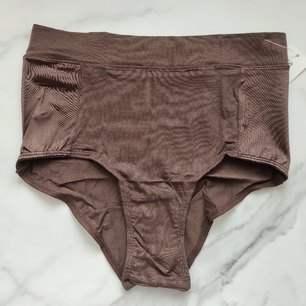 NWT SOMA TELLTALE THE DREAMER SHORTY PANTY IN DOLCE VIDA DARK NUDE SIZE SMALL